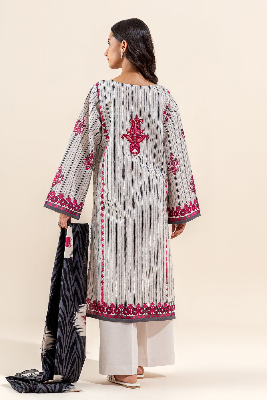 3 Piece Embroidered Lawn Suit-Sangria Brust (Unstitched)