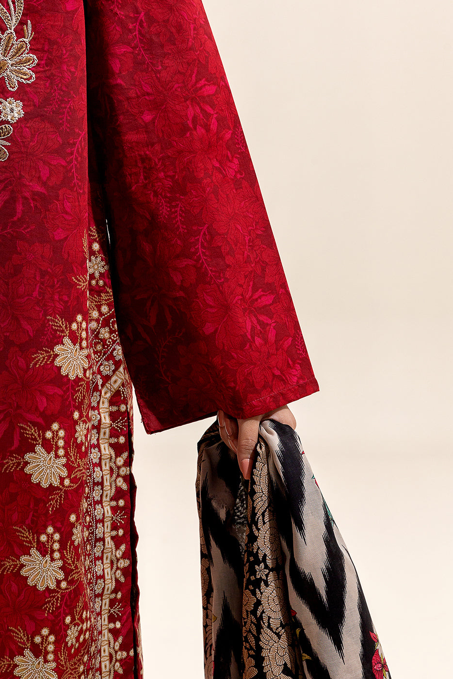 3 Piece Embroidered Lawn Suit-Garnet Fall (Unstitched)