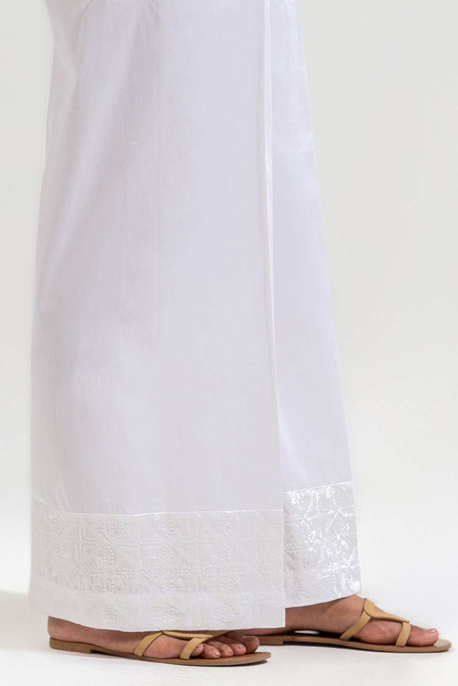 EMBROIDERED SLACK PANTS