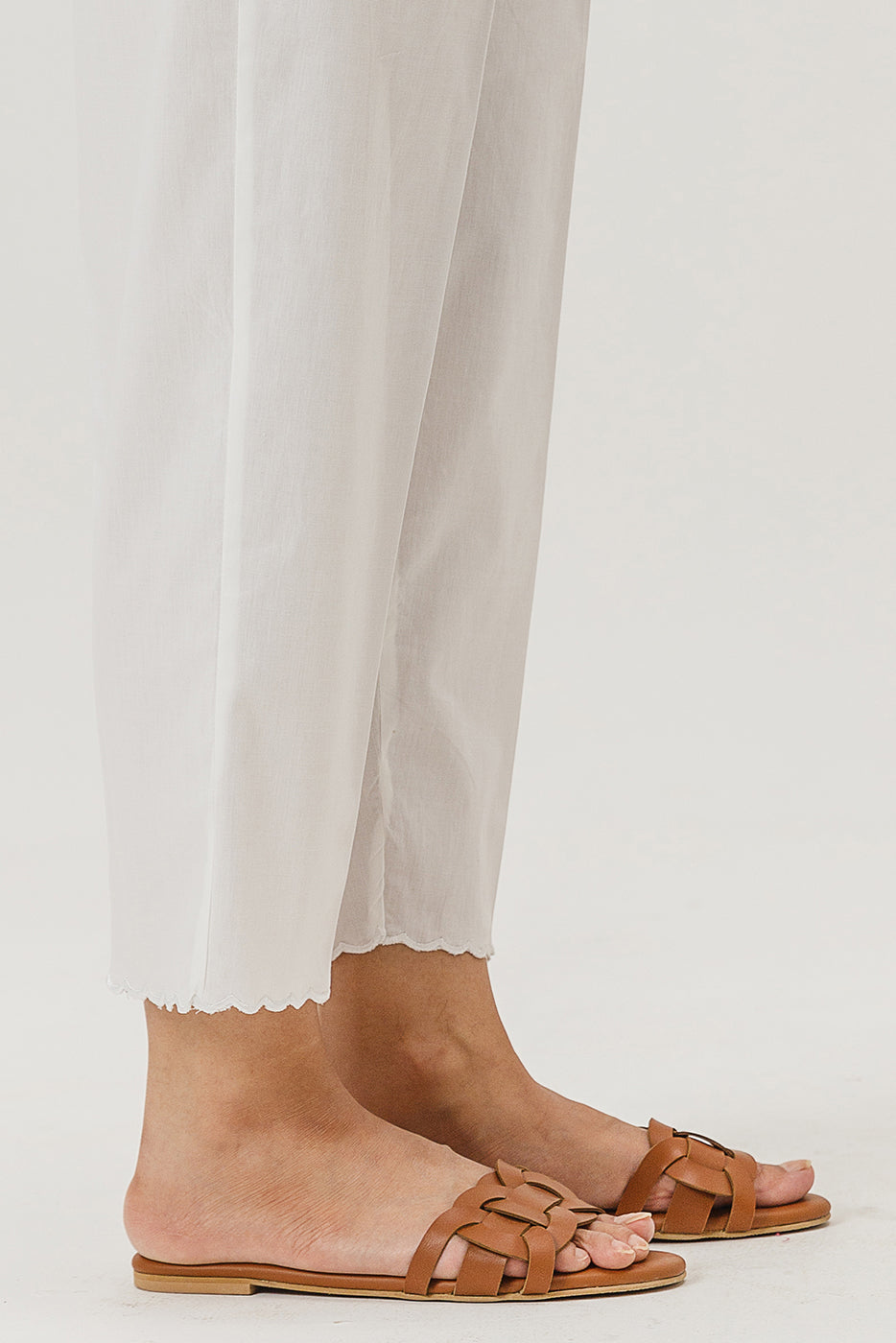 BASIC STRAIGHT PANTS