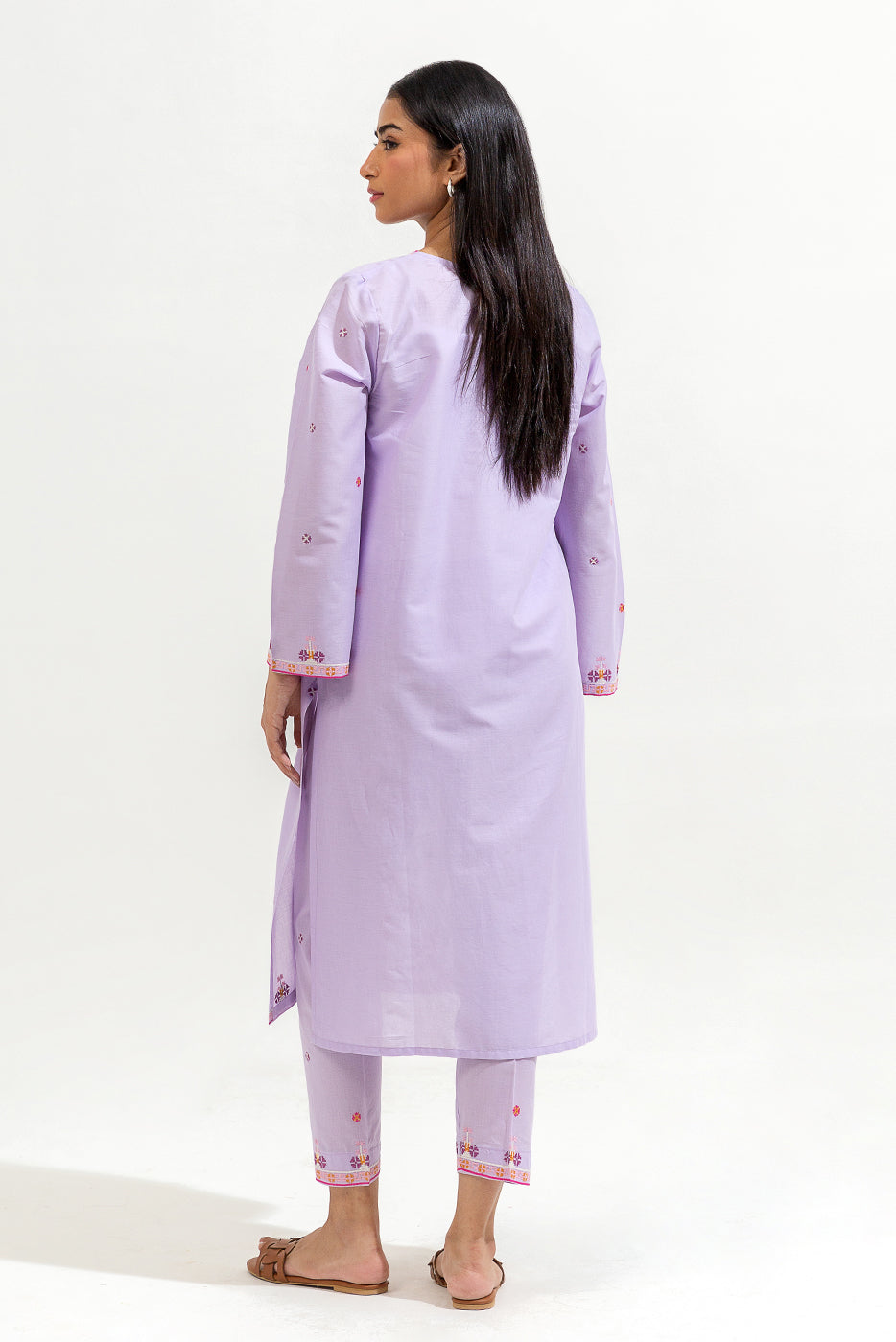 2 Piece Embroidered Lawn Suit (Pret)