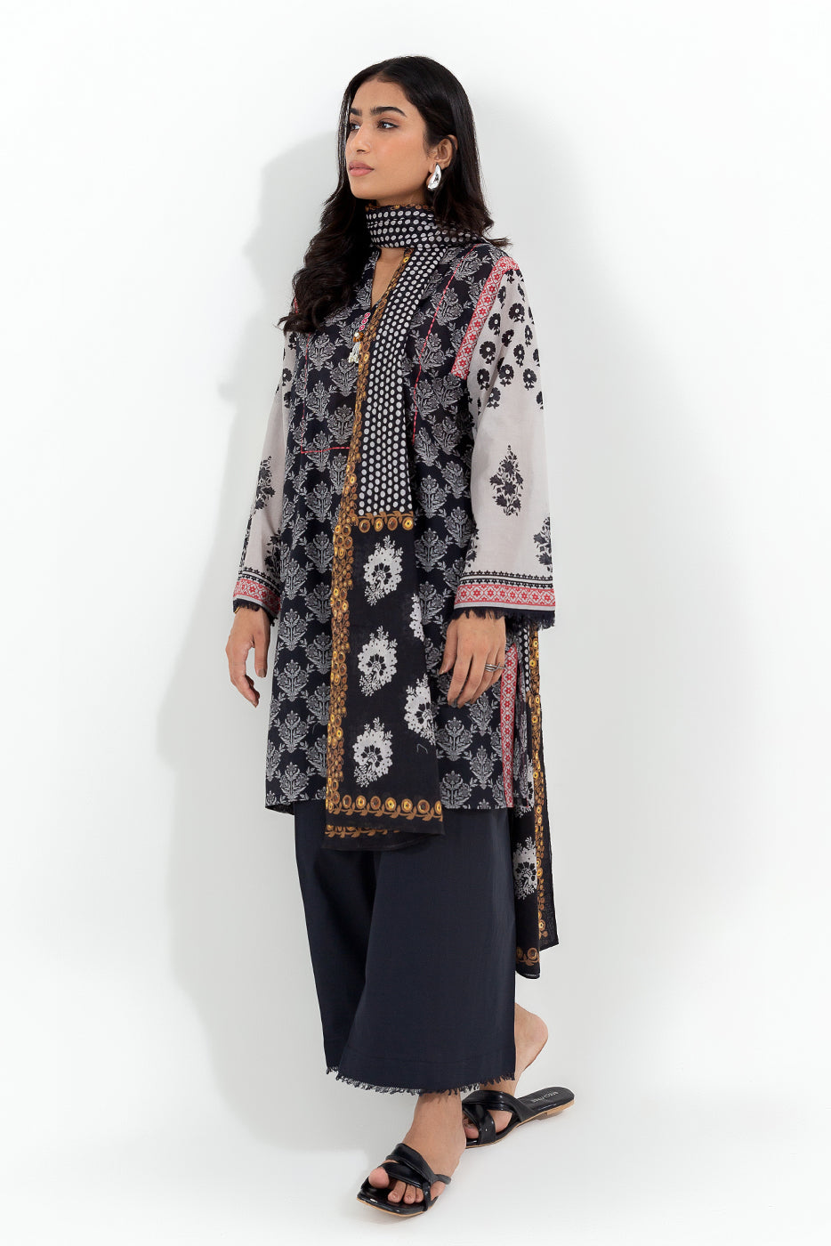 3 Piece Printed Lawn Suit (Pret)