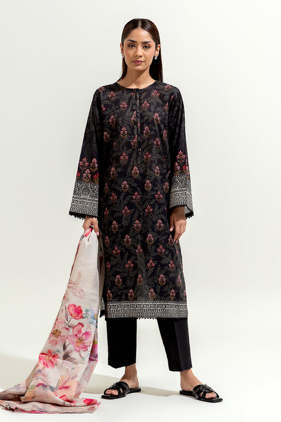 3 Piece Printed Lawn Suit (Pret)