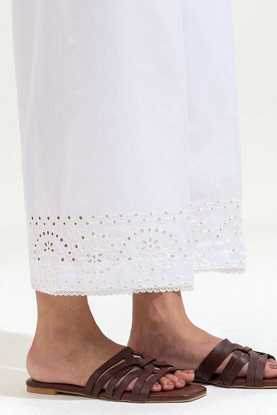 Embroidered Culotte Pants