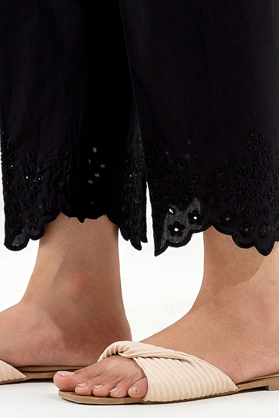 Embroidered Straight Pants