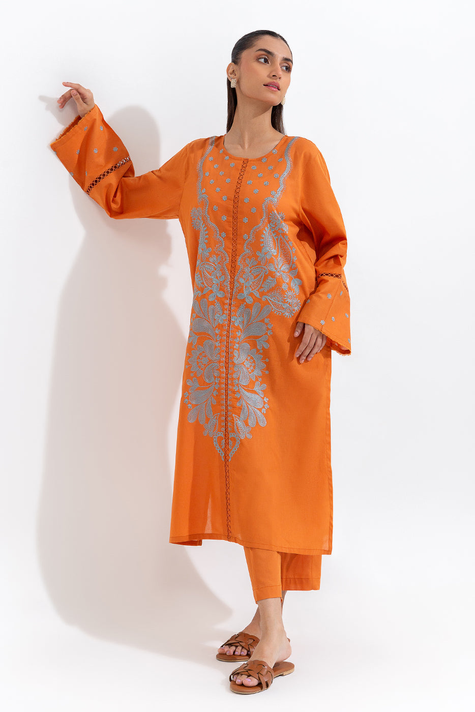 2 Piece Embroidered Lawn Suit (Pret)