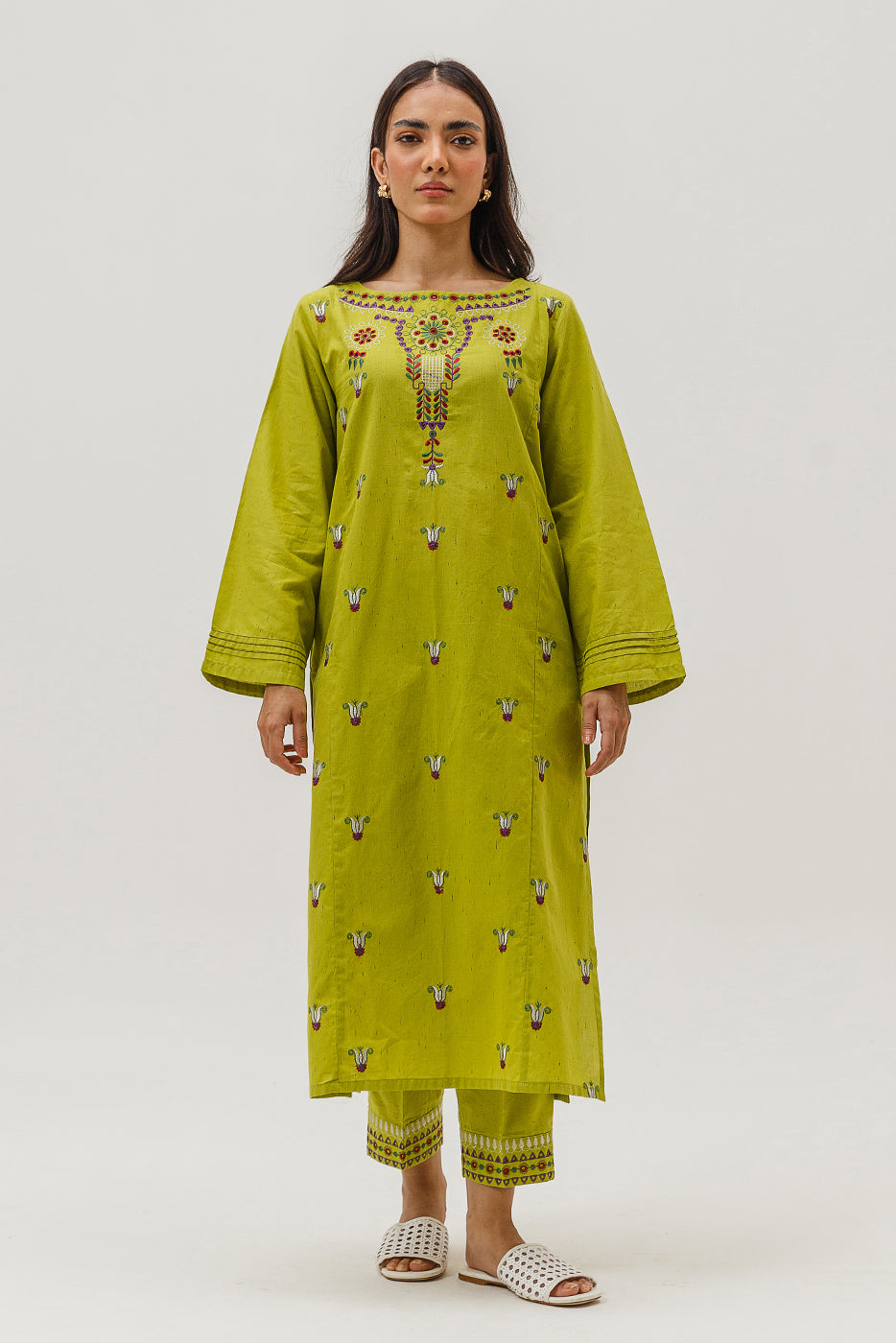 2 Piece Embroidered Multi Naps Suit (Pret)