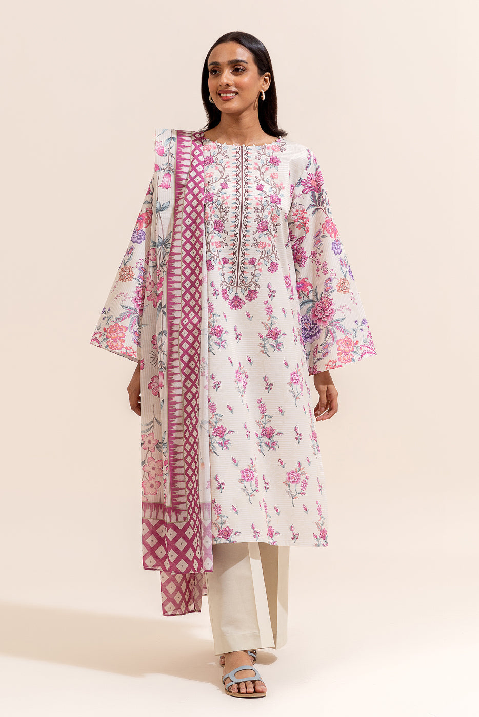 3 Piece Printed Lawn Suit-Crème Florals (Unstitched)