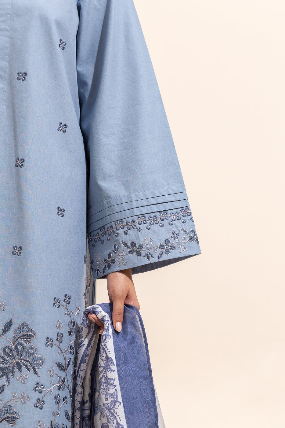 3 Piece Embroidered Lawn Suit-Fossil Muse (Unstitched)