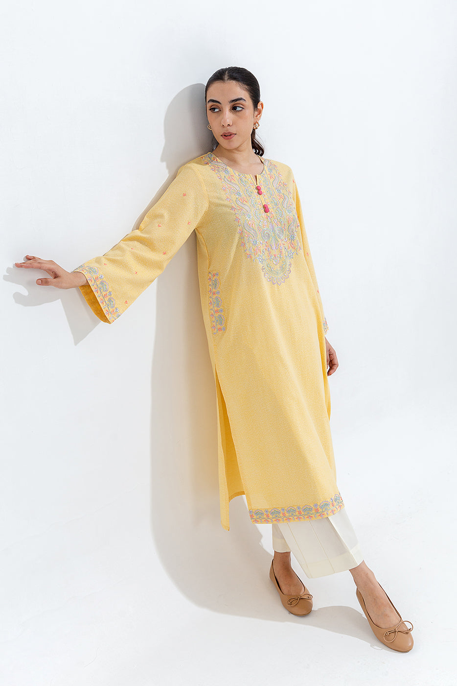 https://cdn.shopify.com/s/files/1/0488/9201/8848/files/BT12406KRPR0330_1_cf1e6912-e2b6-4b8c-a83c-a95cd9bffbbb.jpg?v=1756123997