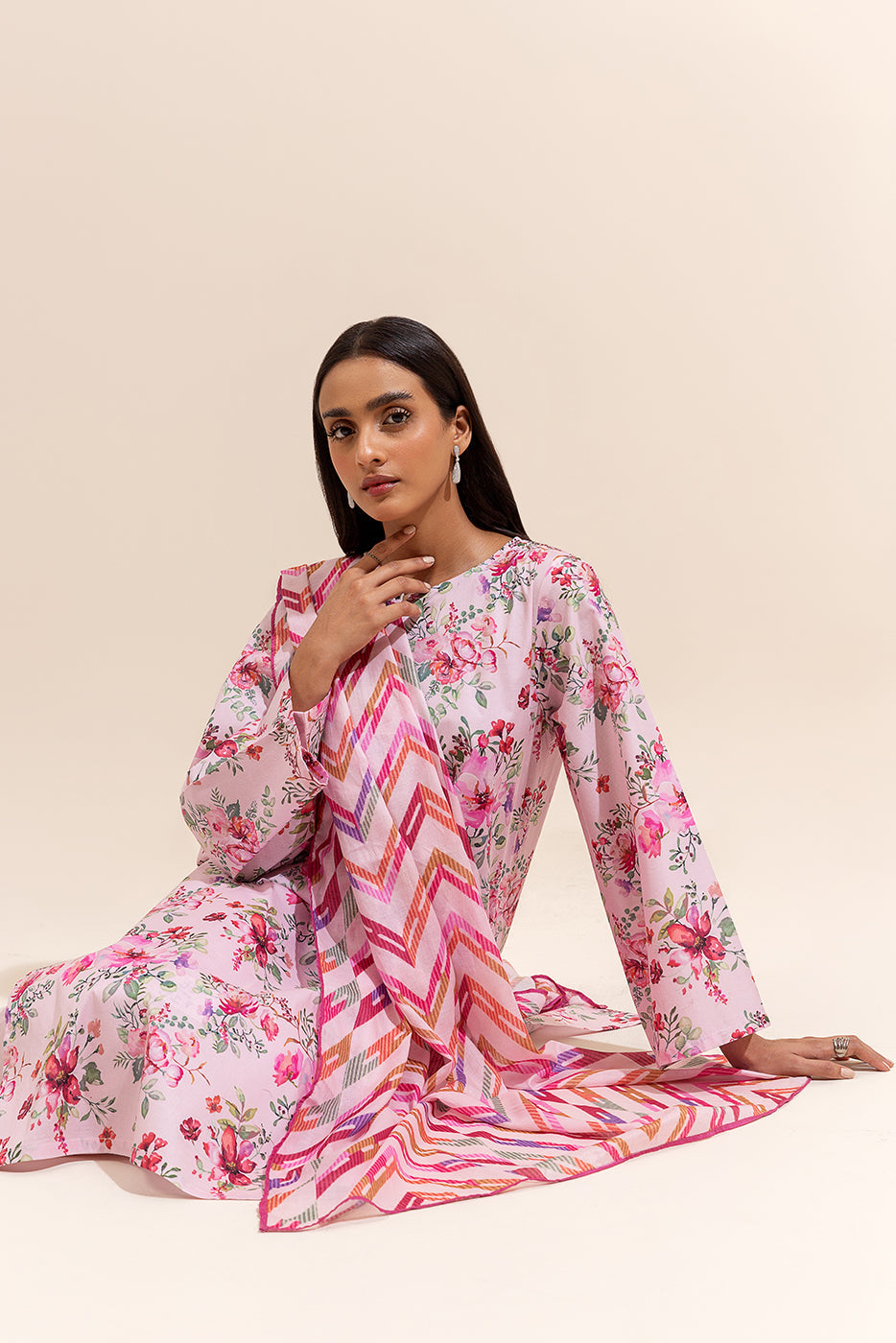 3 Piece Printed Lawn Suit-Divine Rose (Unstitched)