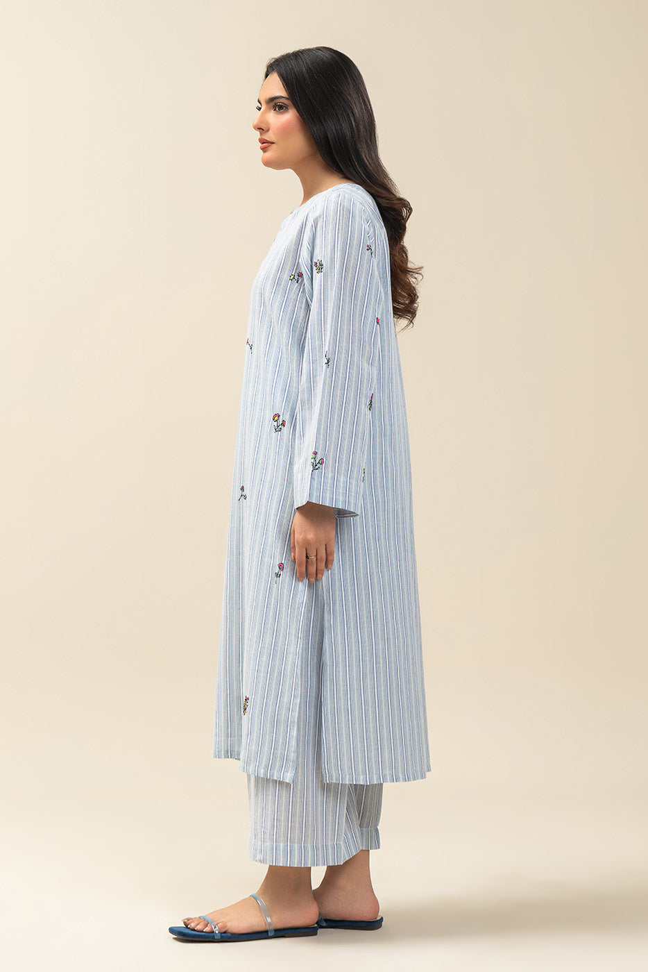 https://cdn.shopify.com/s/files/1/0488/9201/8848/files/BT1250001PR0333_2.jpg?v=1770978381