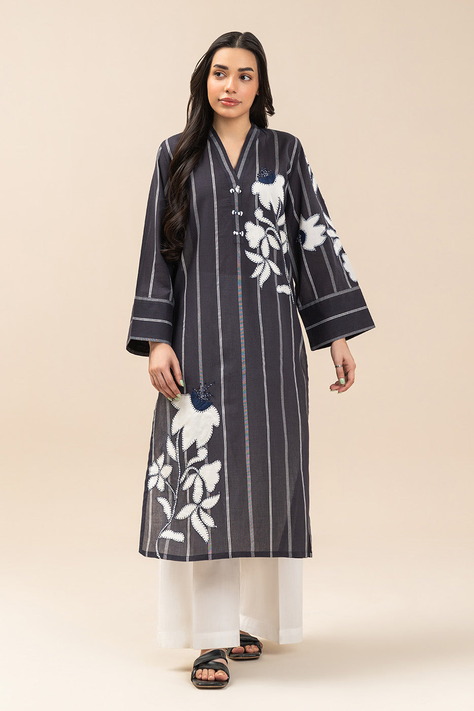 https://cdn.shopify.com/s/files/1/0488/9201/8848/files/BT1250005PR0258.jpg?v=1779454372