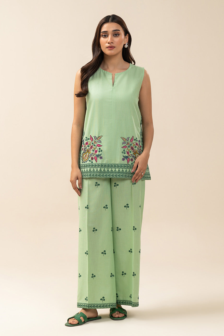 https://cdn.shopify.com/s/files/1/0488/9201/8848/files/BT1260001FU1002_1.jpg?v=1771823937