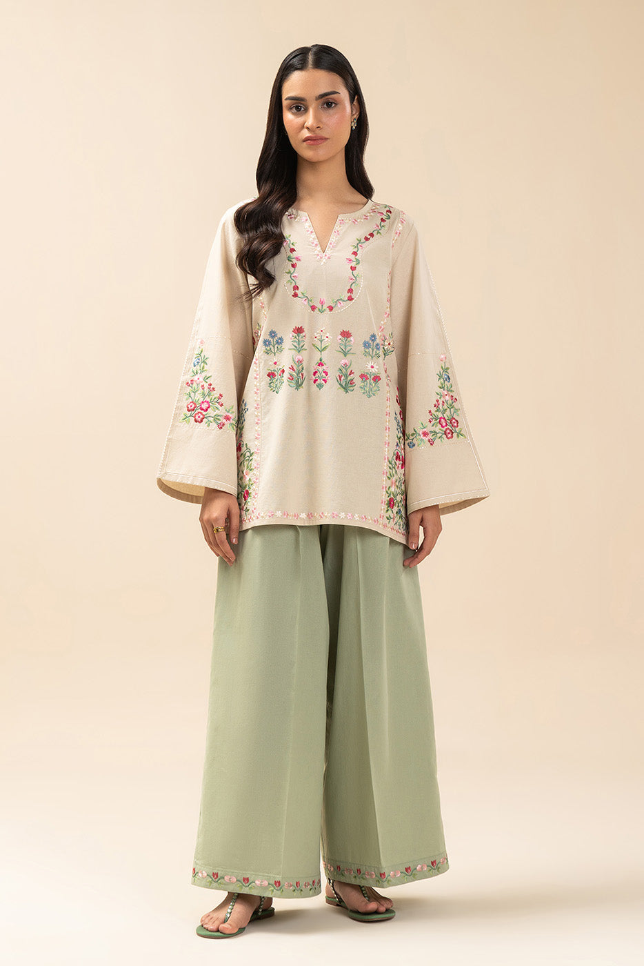 https://cdn.shopify.com/s/files/1/0488/9201/8848/files/BT1260001FU4021.jpg?v=1778153120