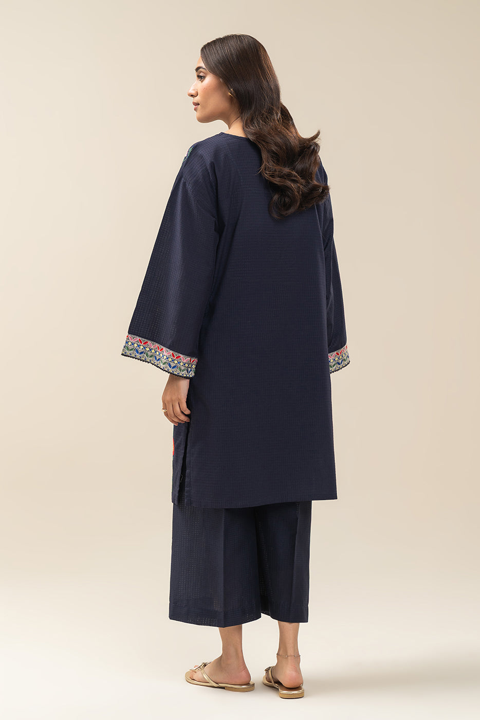 https://cdn.shopify.com/s/files/1/0488/9201/8848/files/BT1260001PR0020_4_65ecdd29-1932-4788-b63c-1519a1a510db.jpg?v=1769154742