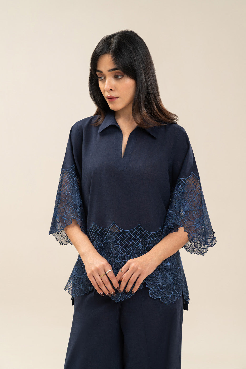 https://cdn.shopify.com/s/files/1/0488/9201/8848/files/BT1260002FU1012_1_85a0778c-ddf8-47c3-a1a1-40ac61479deb.jpg?v=1772619808