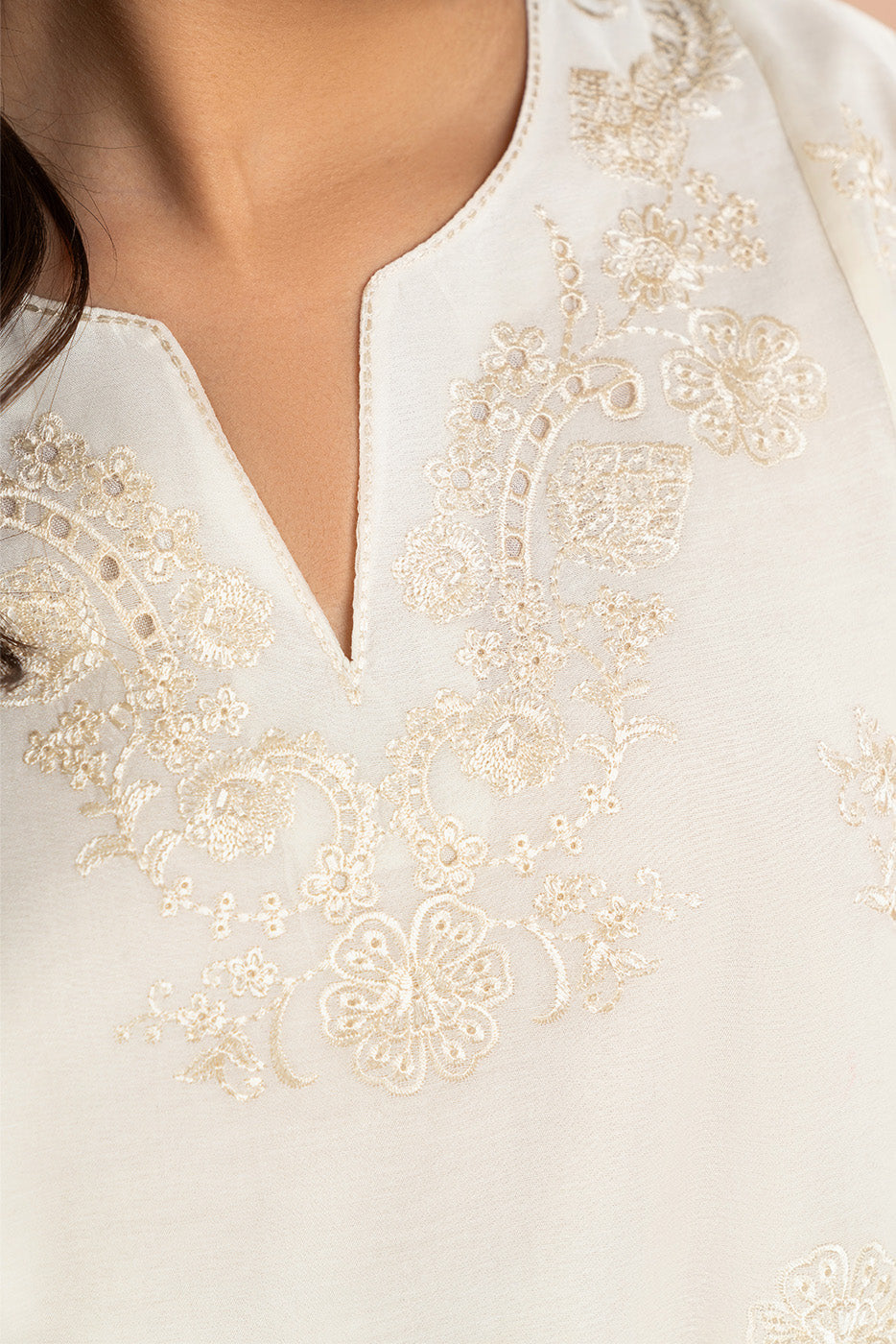 2 PIECE EMBROIDERED PAPER COTTON SUIT (LUXURY PRET)