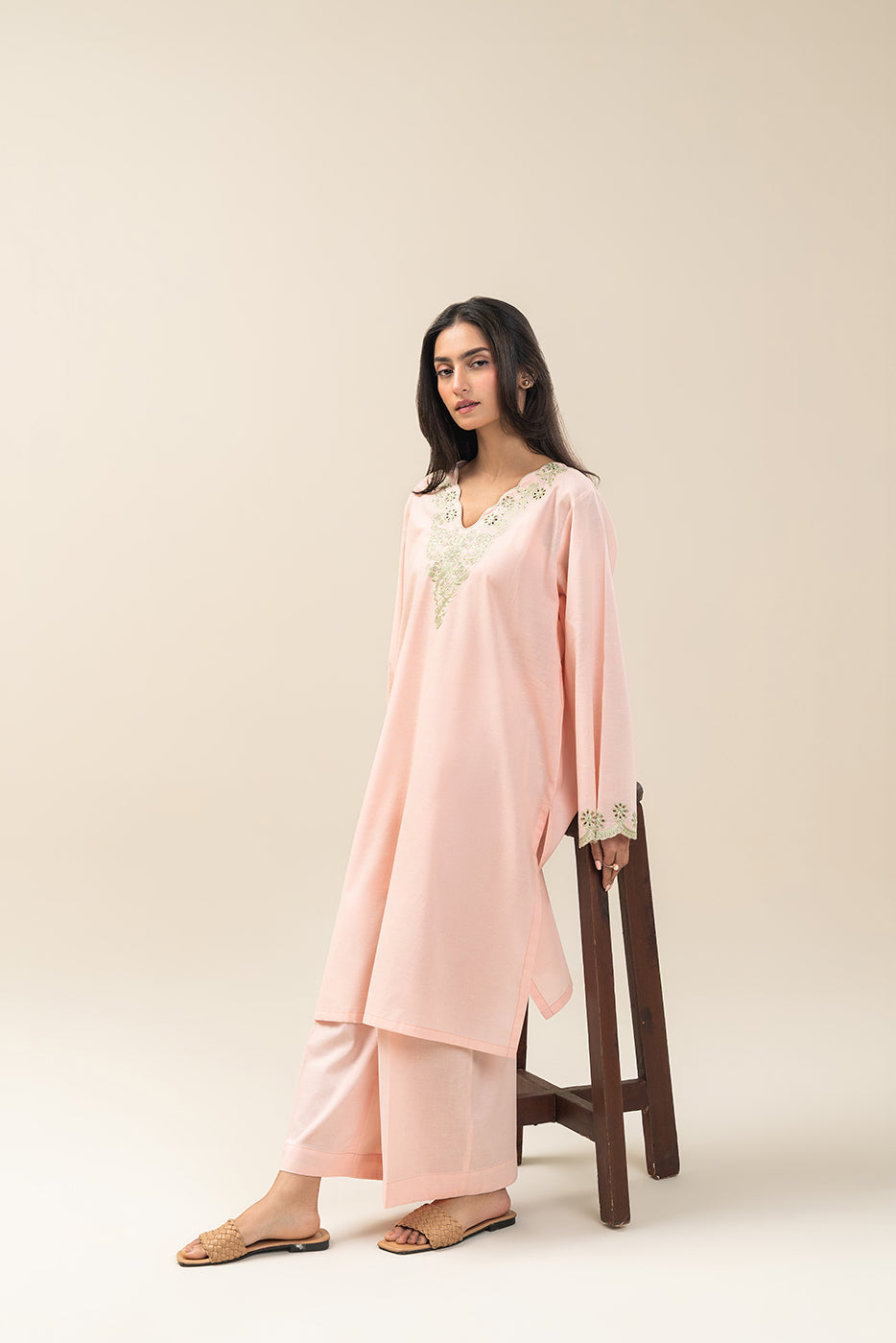 https://cdn.shopify.com/s/files/1/0488/9201/8848/files/BT1260002PR0066_1_2b1a9b4a-6580-4f25-996c-f04917f14bfd.jpg?v=1769154818