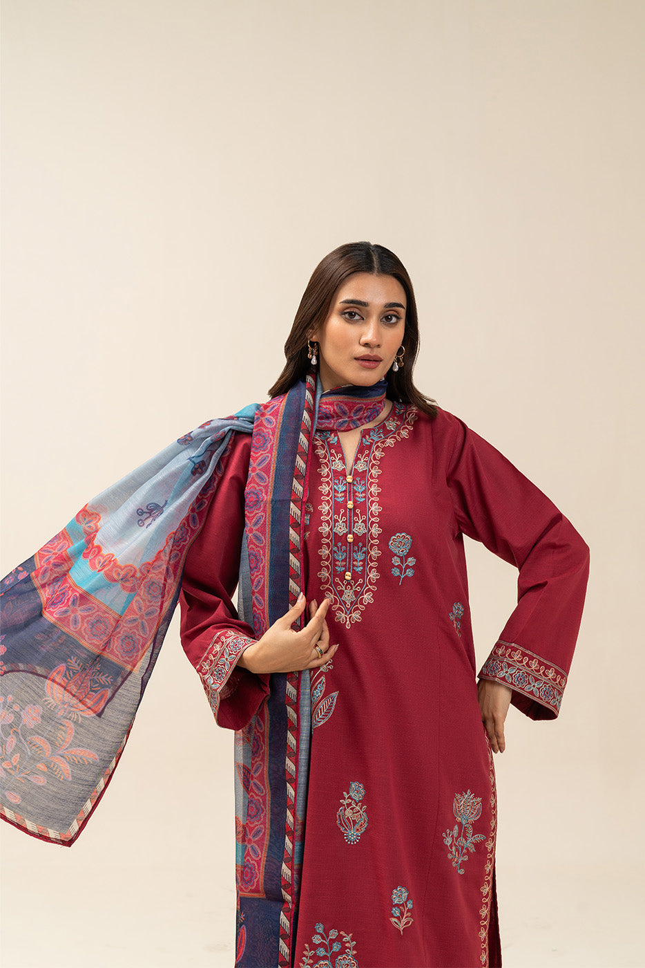 3 PIECE EMBROIDERED SLUB COTTON SUIT (PRET)