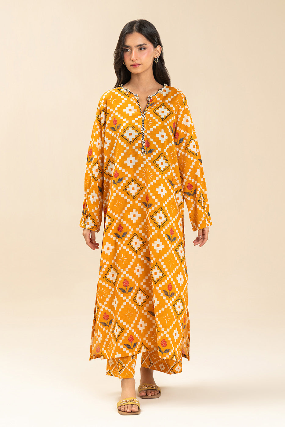 2 PIECE PRINTED LUREX LAWN SUIT (PRET)