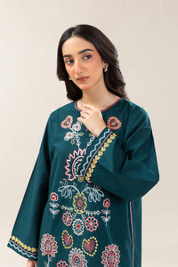 EMBROIDERED SLUB TOP (FLOW)