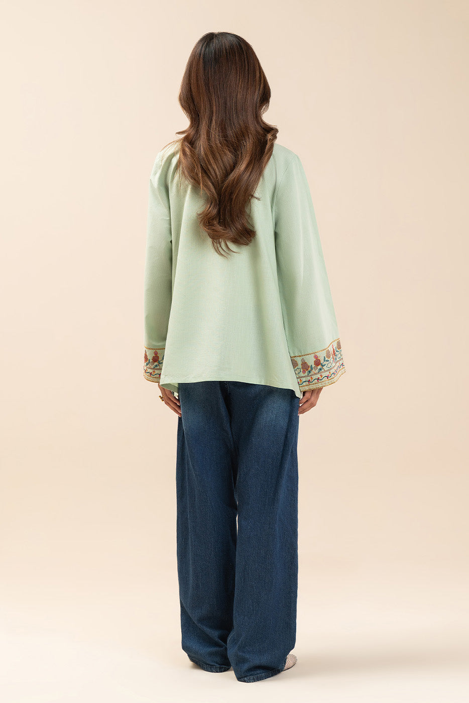 EMBROIDERED SLUB TOP (FLOW)