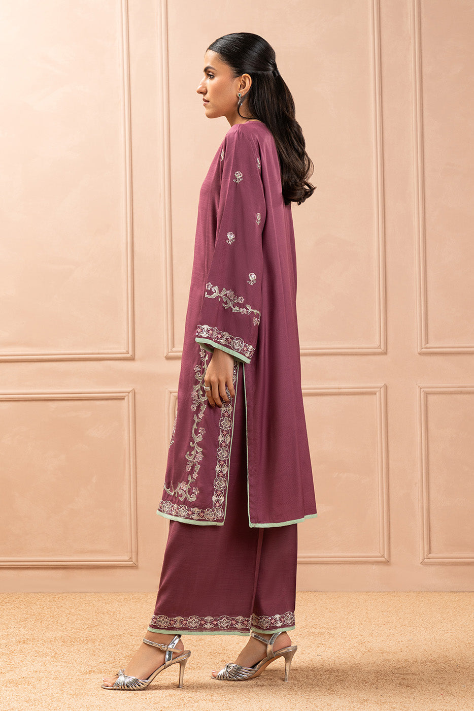 2 PIECE EMBROIDERED RAW SILK SUIT (LUXURY PRET)