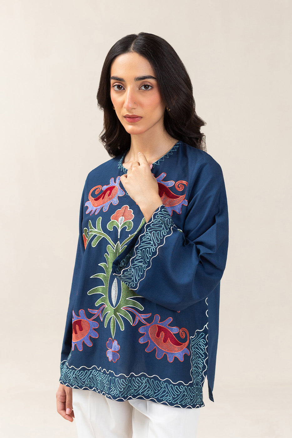 https://cdn.shopify.com/s/files/1/0488/9201/8848/files/BT1260004FU4056_1.jpg?v=1780662489