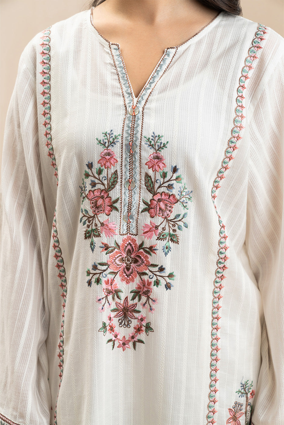 2 PIECE EMBROIDERED NENO KARA SUIT (PRET)