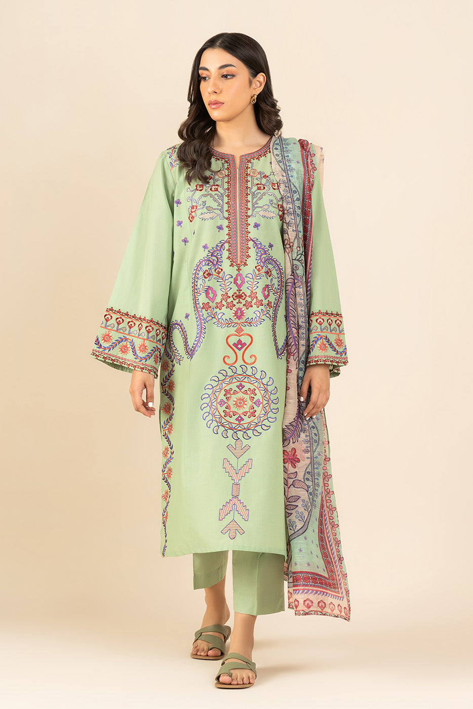 3 PIECE EMBROIDERED LAWN SUIT (PRET) - BT1260004PR0249-GREEN-2000000307643-8