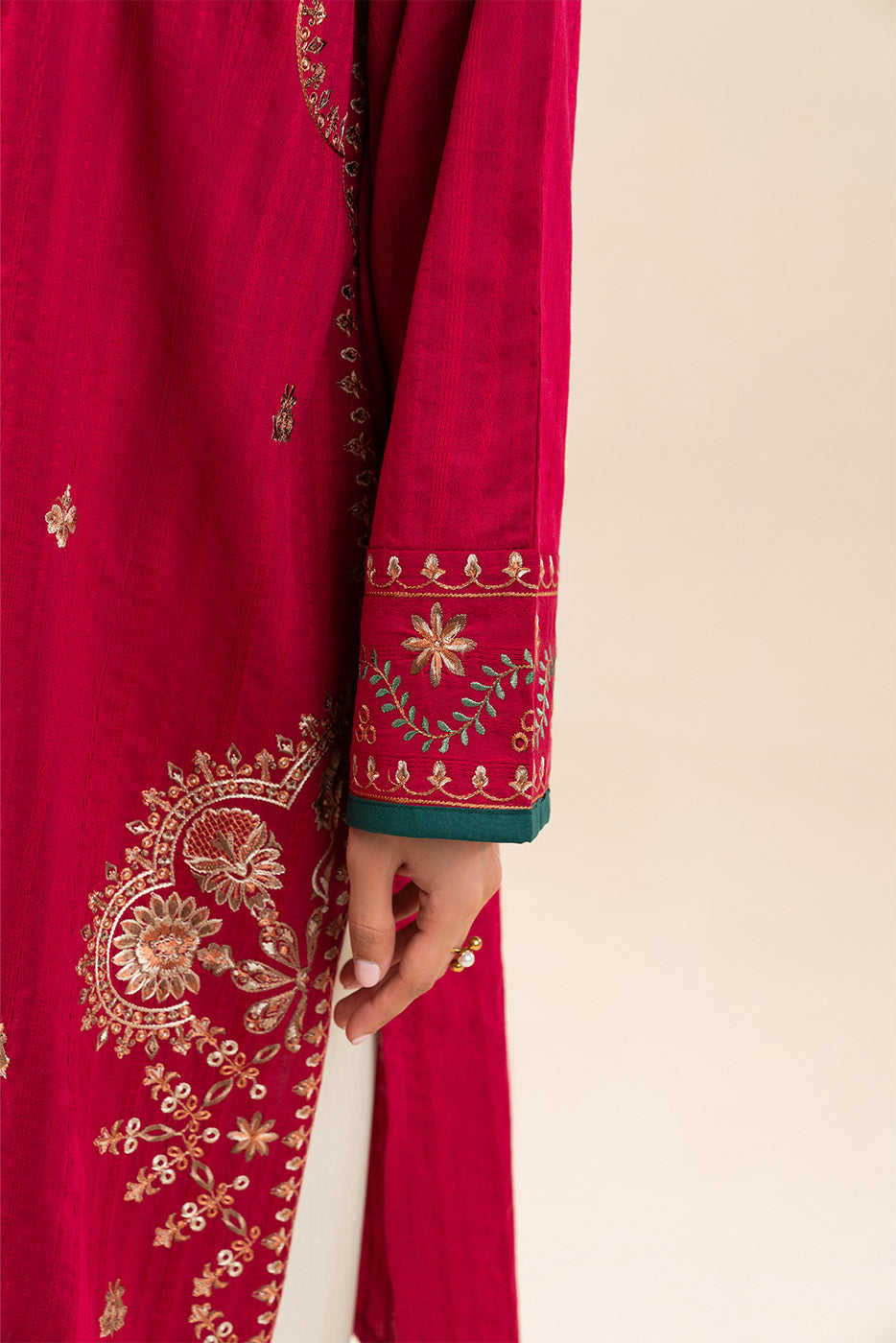 EMBROIDERED DORIA SHIRT (PRET)