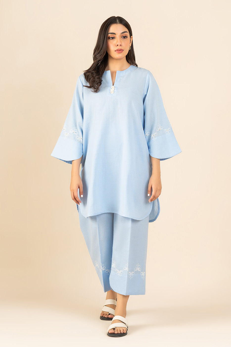 2 PIECE EMBROIDERED YARN DYED SUIT (PRET)