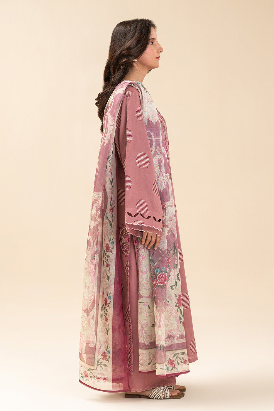 3 PICE EMBROIDERED LAWN SUIT-SALMON ROSE (UNSTITCHED)
