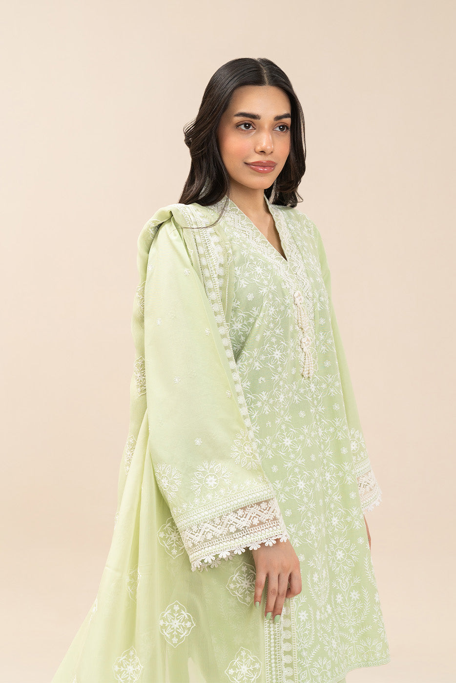 https://cdn.shopify.com/s/files/1/0488/9201/8848/files/BT12601UN004190A_1.jpg?v=1780642366