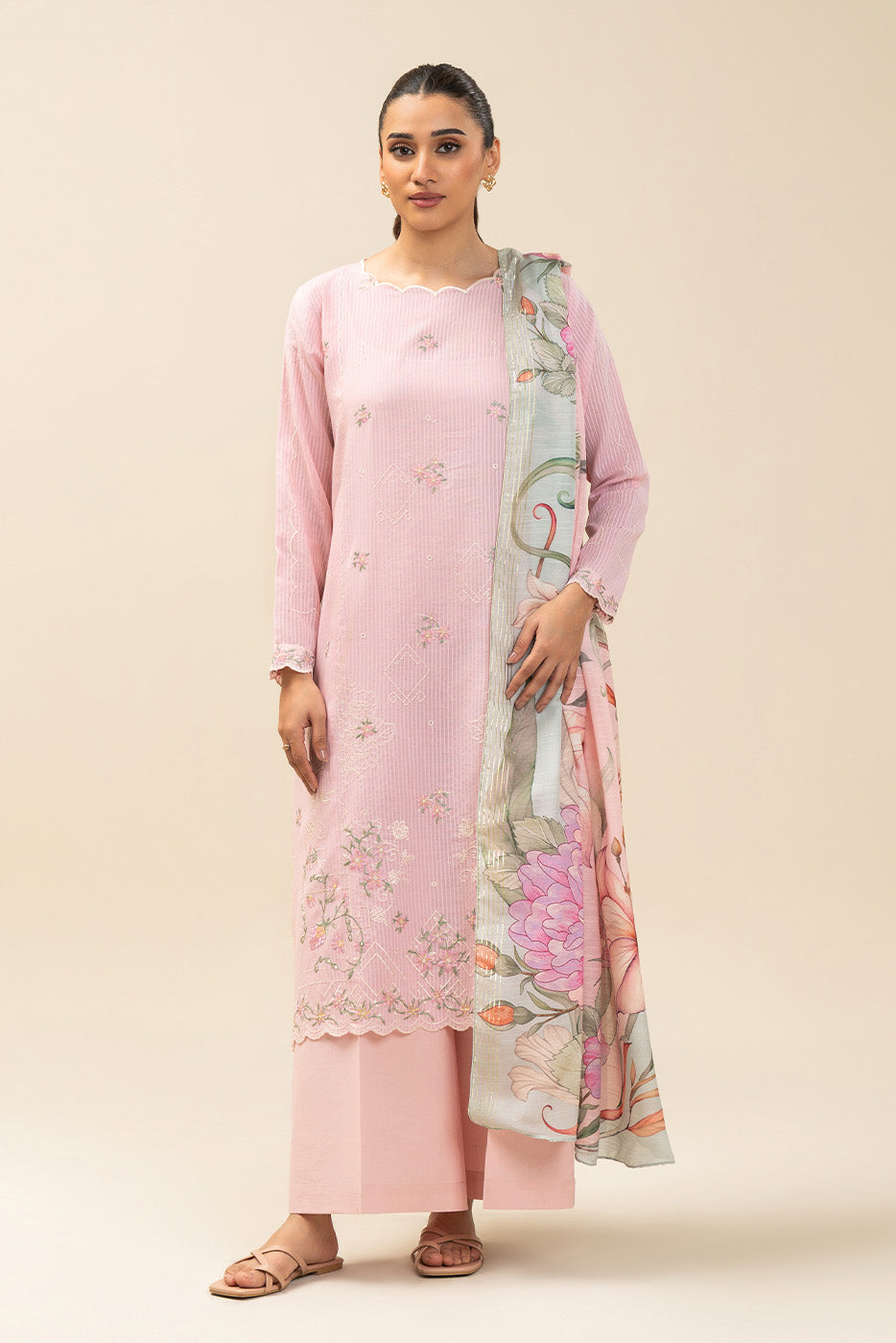 https://cdn.shopify.com/s/files/1/0488/9201/8848/files/BT12601UN004202_2.jpg?v=1769605724