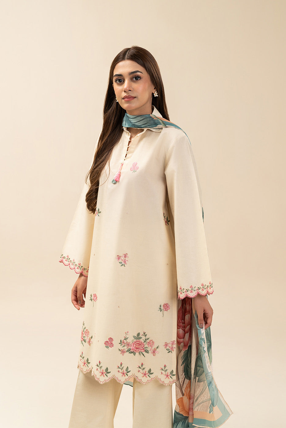 https://cdn.shopify.com/s/files/1/0488/9201/8848/files/BT12602UN004407_1.jpg?v=1776676776
