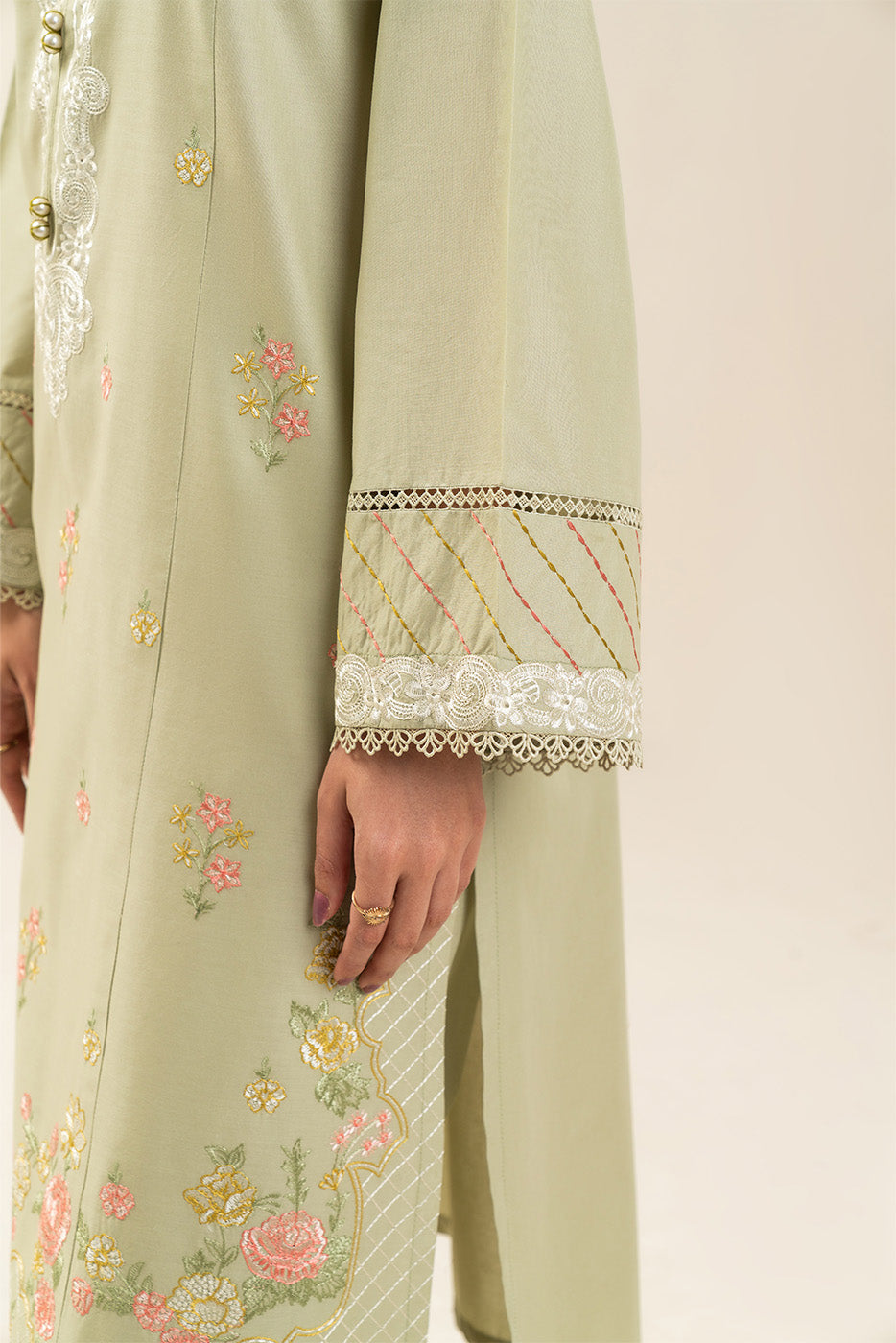 3 Piece Embroidered Lawn Suit-Coral Reef (Unstitched)