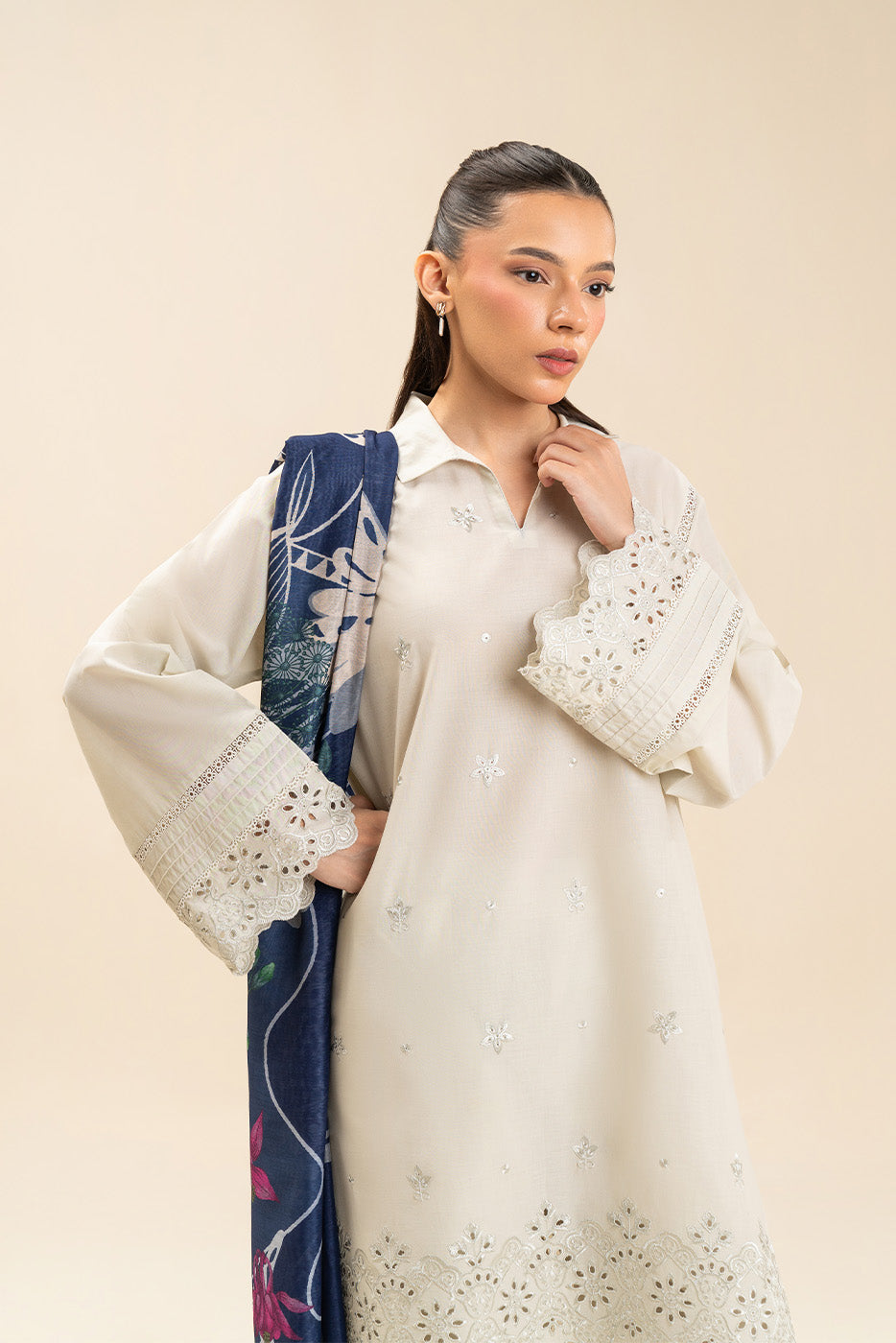 3 PIECE EMBROIDERED LAWN SUIT-FLEUR CHARM (UNSTITCHED)