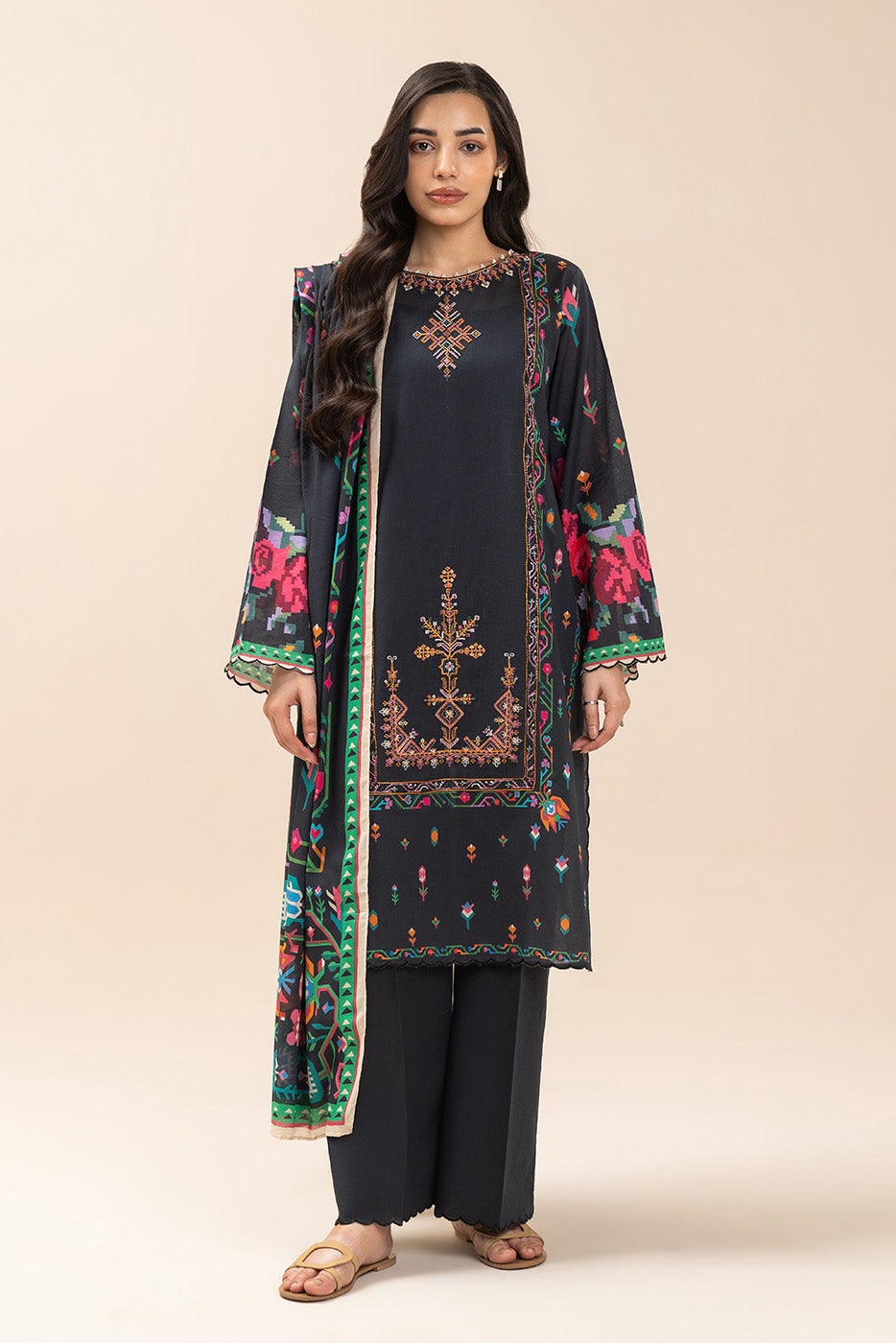 3 PIECE EMBROIDERED LAWN SUIT-BLACK OPULENCE (UNSTITCHED)