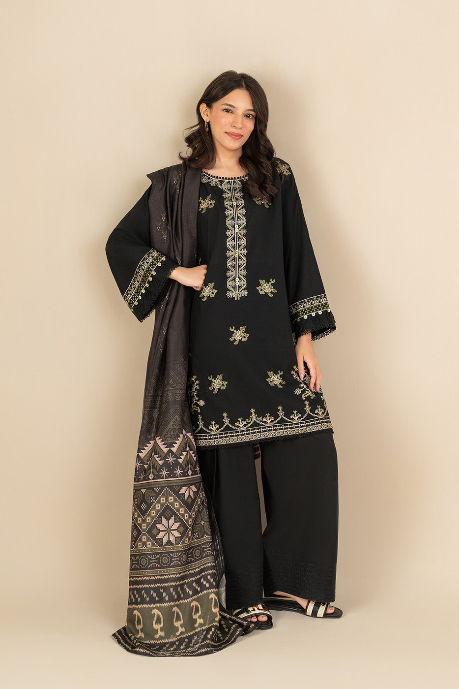 3 PIECE EMBROIDERED LAWN SUIT-TRIBAL TREASURE (UNSTITCHED)