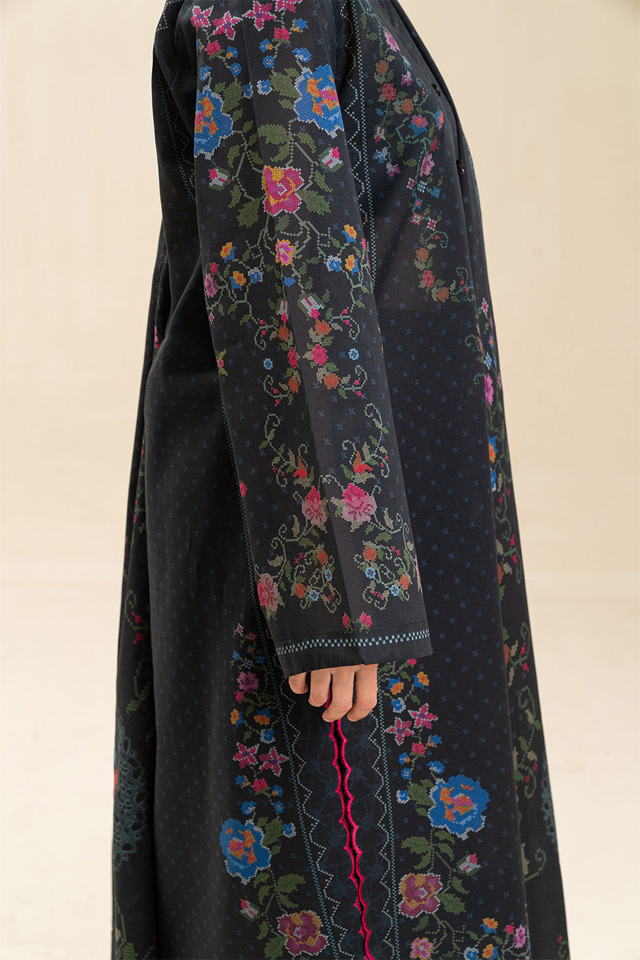 3 PICE PRINTED LAWN SUIT-DARK MYSTERY (UNSTITCHED)