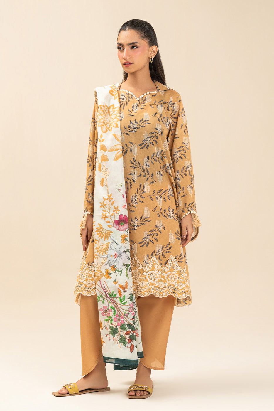 3 PIECE EMBROIDERED LAWN SUIT-MUSTARD MEADOW (UNSTITCHED)