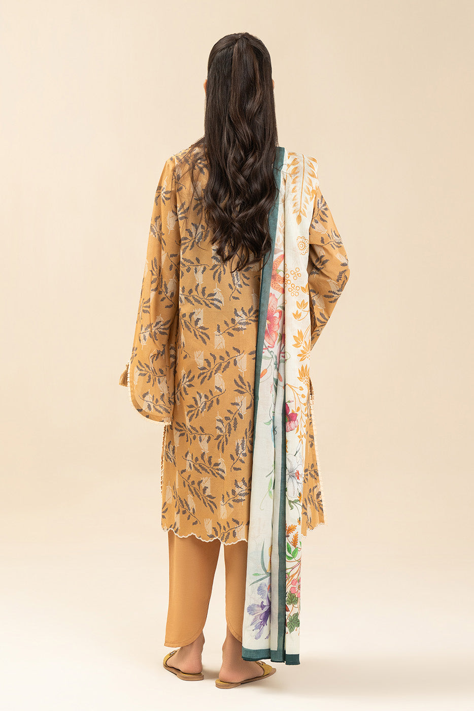 3 PIECE EMBROIDERED LAWN SUIT-MUSTARD MEADOW (UNSTITCHED)