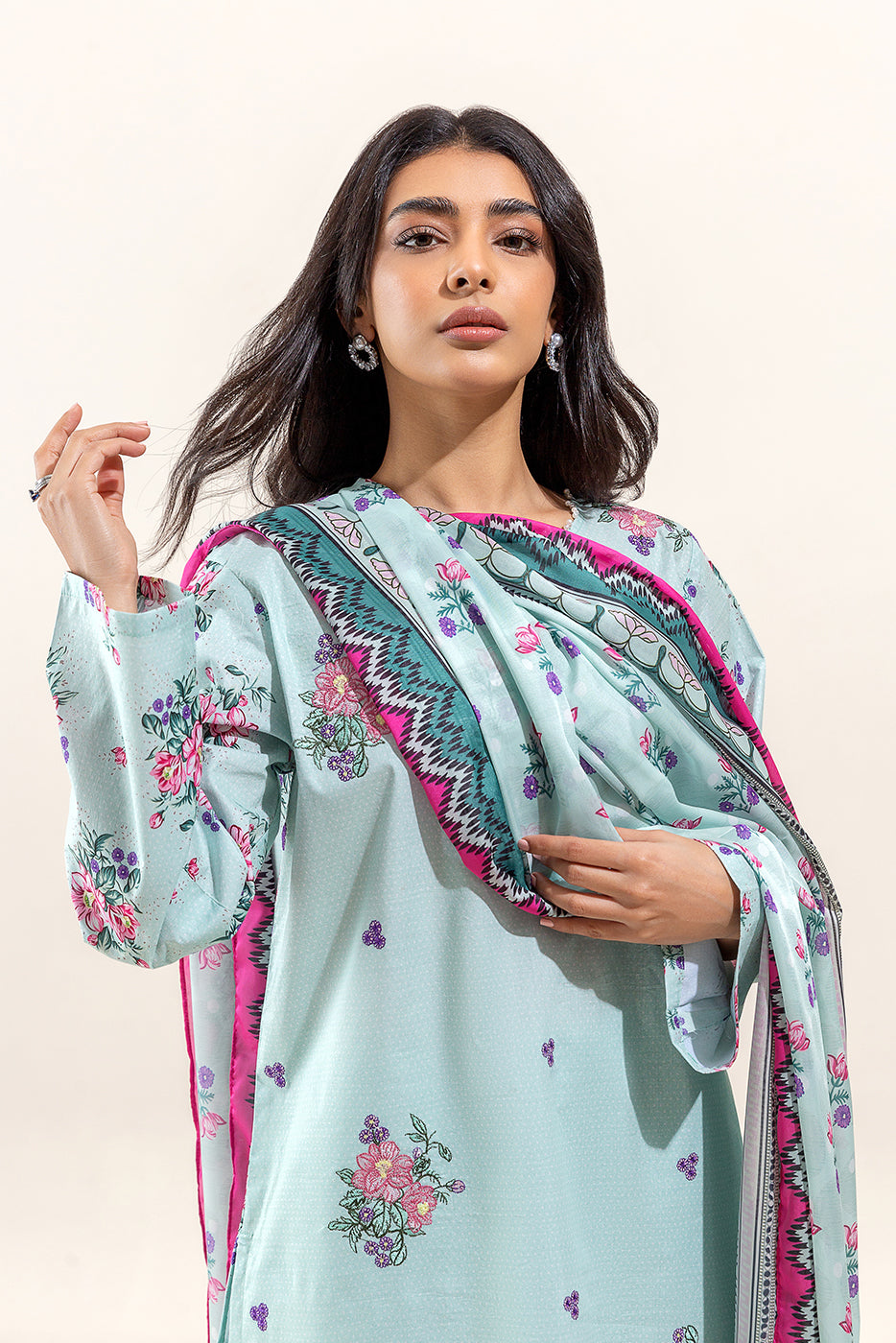 https://cdn.shopify.com/s/files/1/0488/9201/8848/files/BT1S24U43_1.jpg?v=1709188983