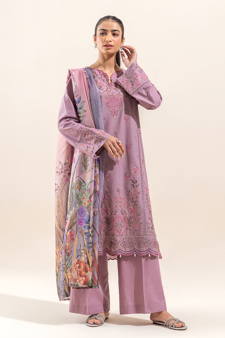 https://cdn.shopify.com/s/files/1/0488/9201/8848/files/BT1S24U87_2.jpg?v=1718883934
