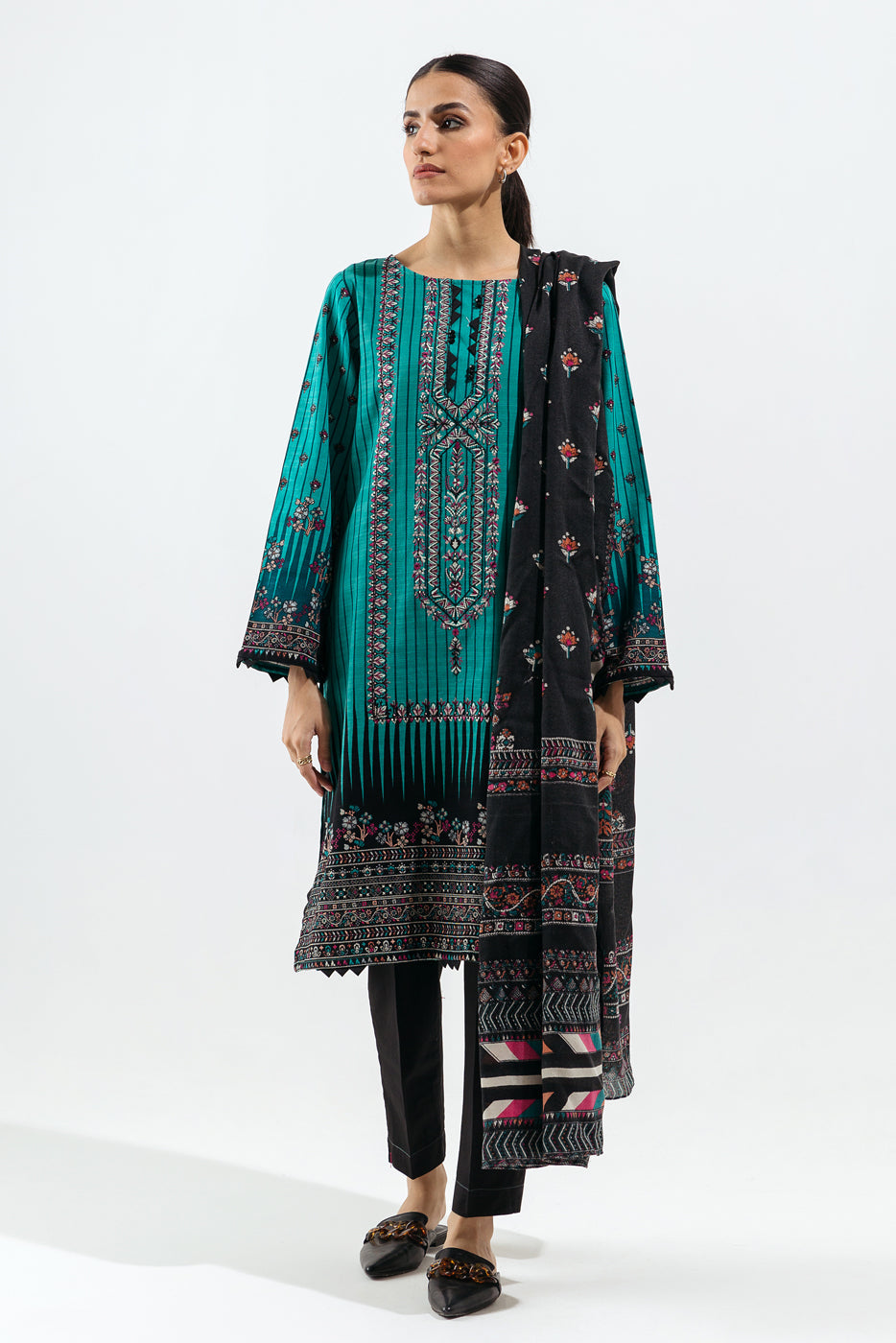 3 Piece - Embroidered Khaddar Suit - Delicate Tribal