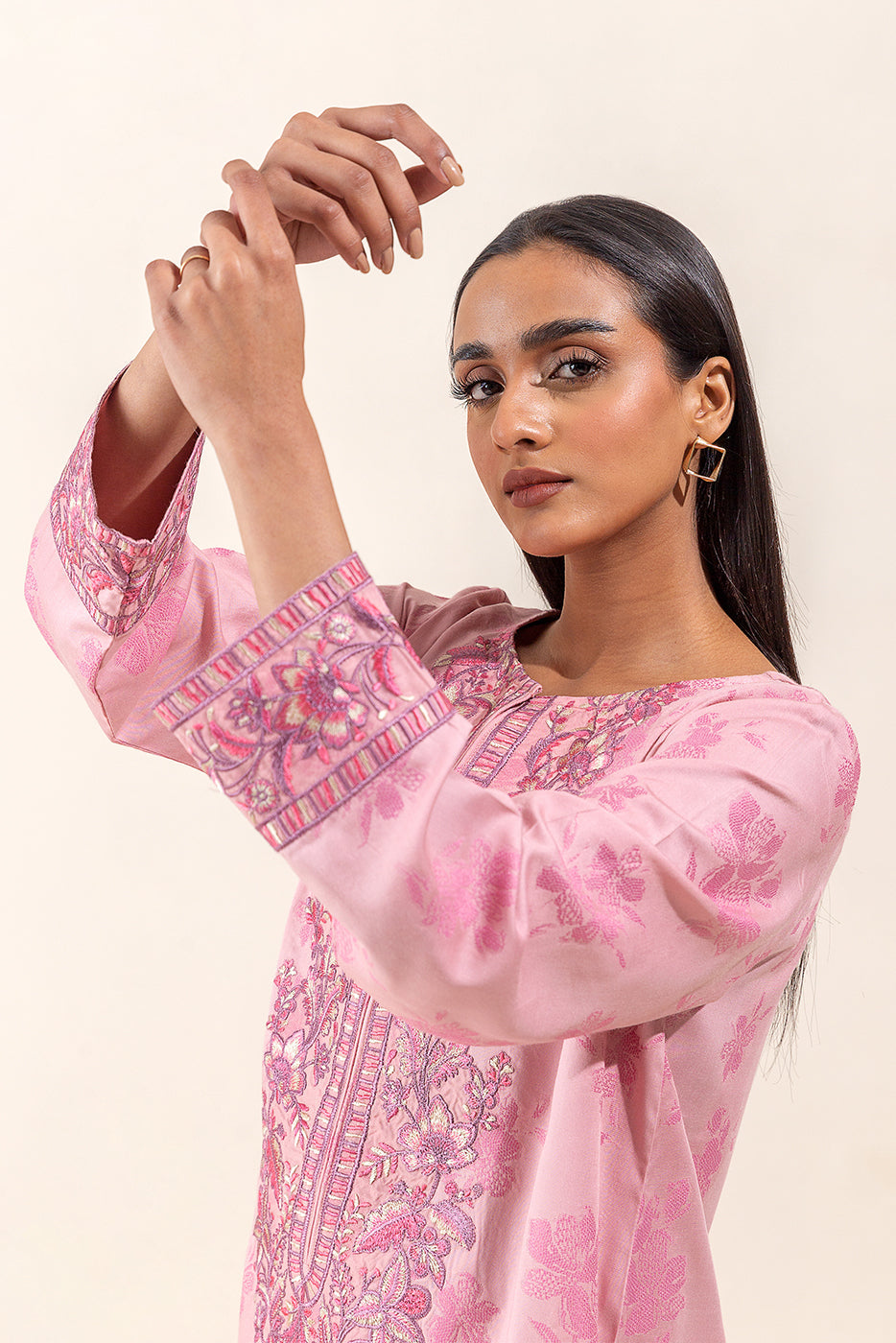 2 PIECE - EMBROIDERED JACQUARD SUIT - LUSH BLUSH
