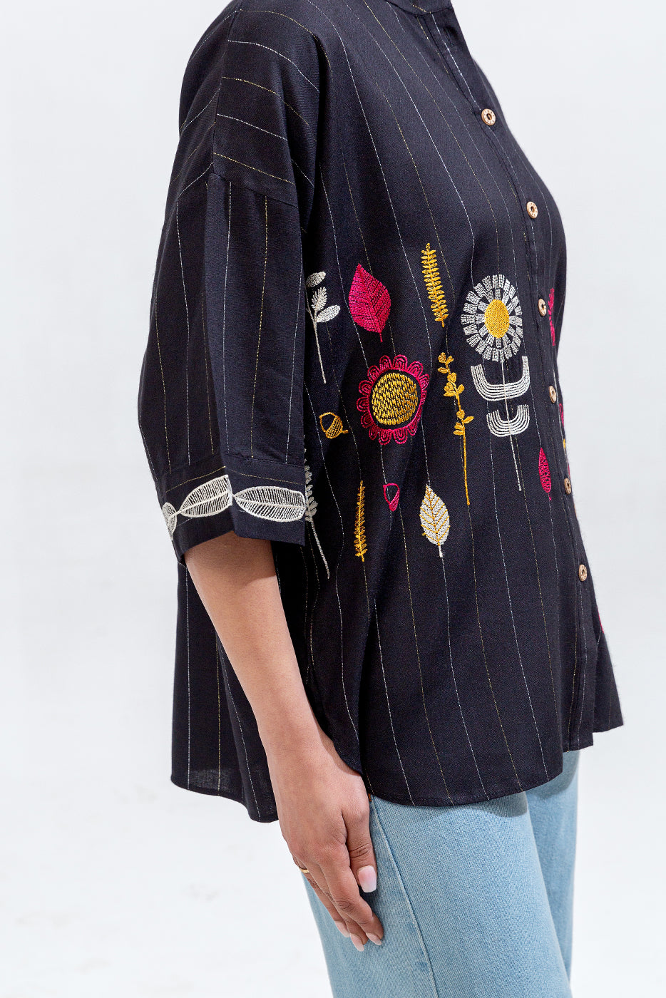 Embroidered Viscose Top (Pret)
