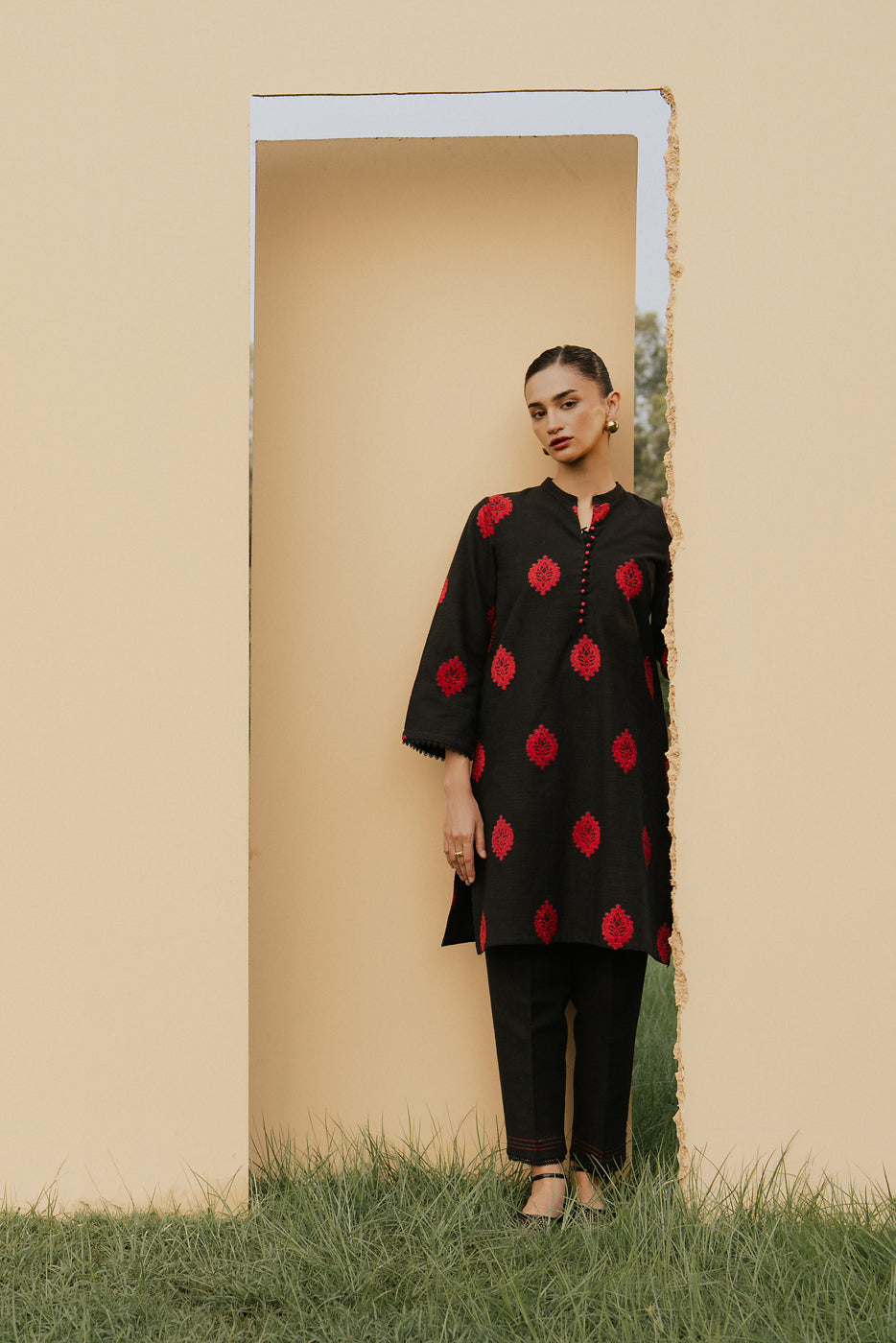 2 Piece Basic Khaddar Suit (Pret)